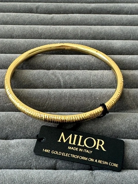 Milor 14k Gold Resin Filed Round Bangle Bracelet Ribbed Texture Bracelet Italy - Picture 8 of 9